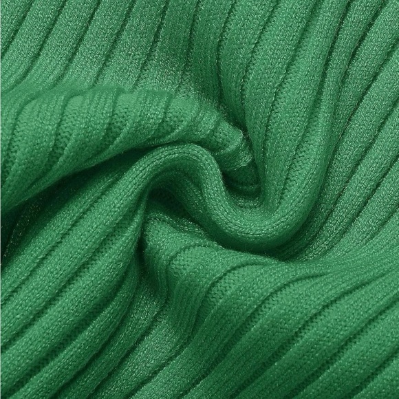 Kelly Green Ribbed Short Sleeve Knit Top - Picture 5 of 8